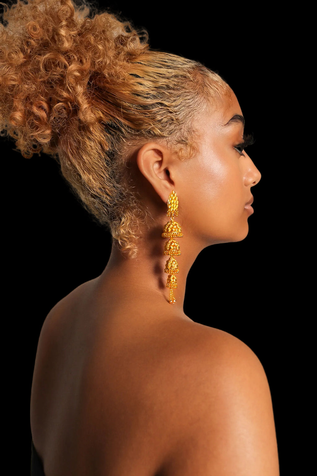 EASTÉ NOORÉ EARRINGS