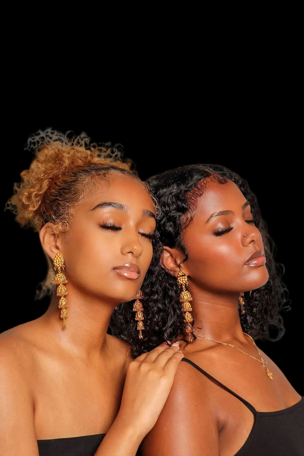 EASTÉ NOORÉ EARRINGS